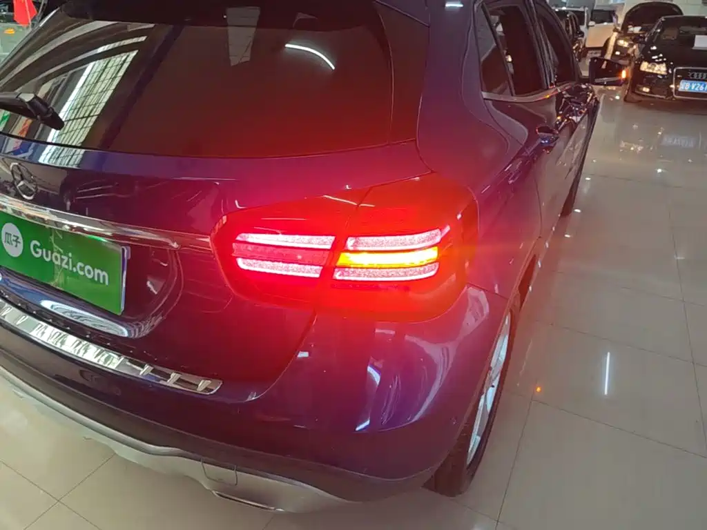 Mercedes-Benz GLA — фото 8
