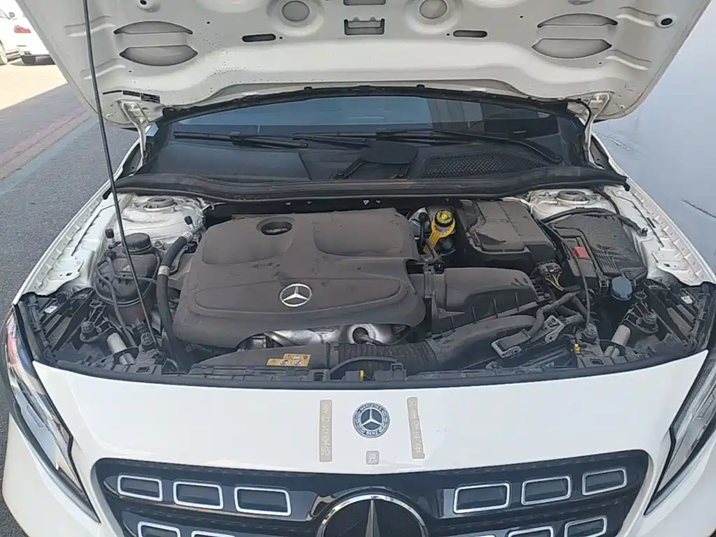 Mercedes-Benz GLA — фото 20