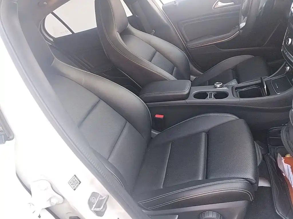 Mercedes-Benz GLA — фото 25