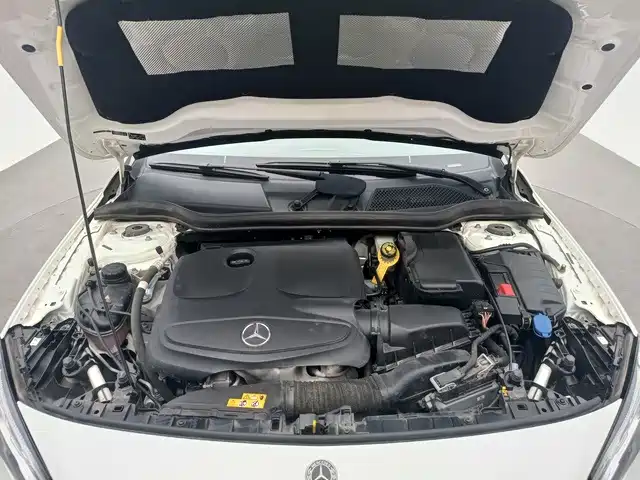 Mercedes-Benz GLA — фото 13