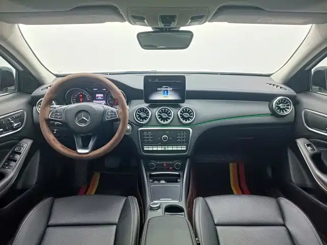 Mercedes-Benz GLA — фото 5