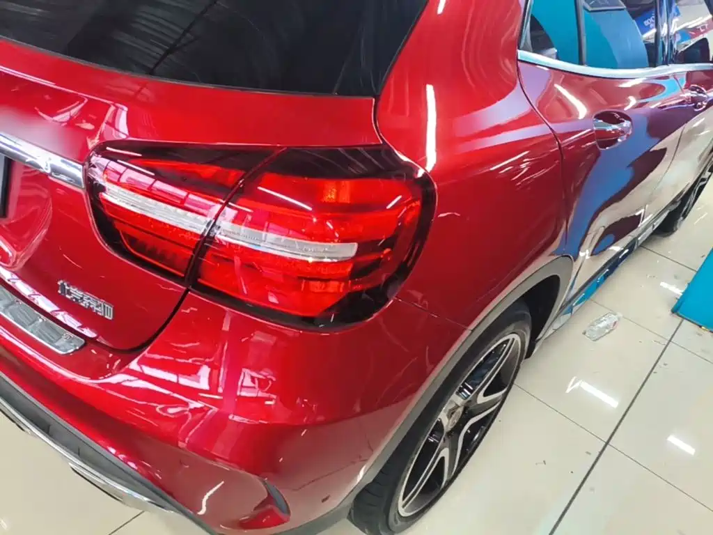 Mercedes-Benz GLA — фото 8