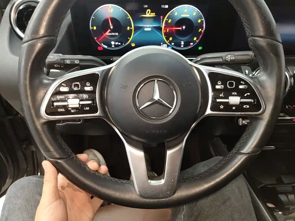 Mercedes-Benz B-Class — фото 11