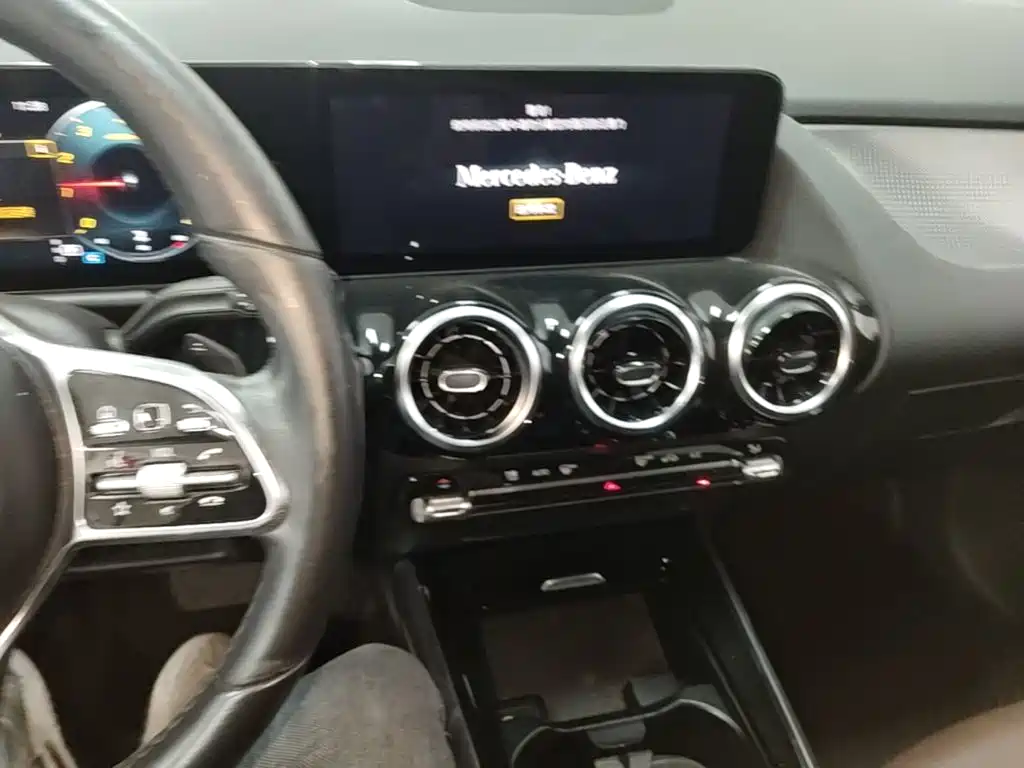 Mercedes-Benz B-Class — фото 13