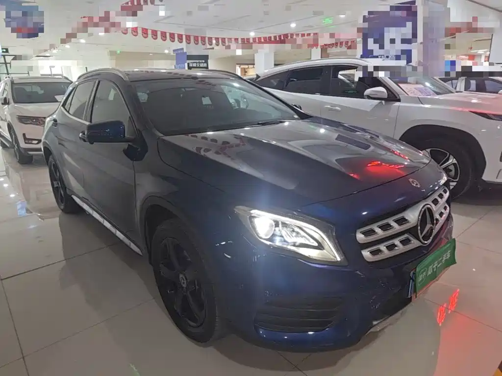 Mercedes-Benz GLA — фото 4