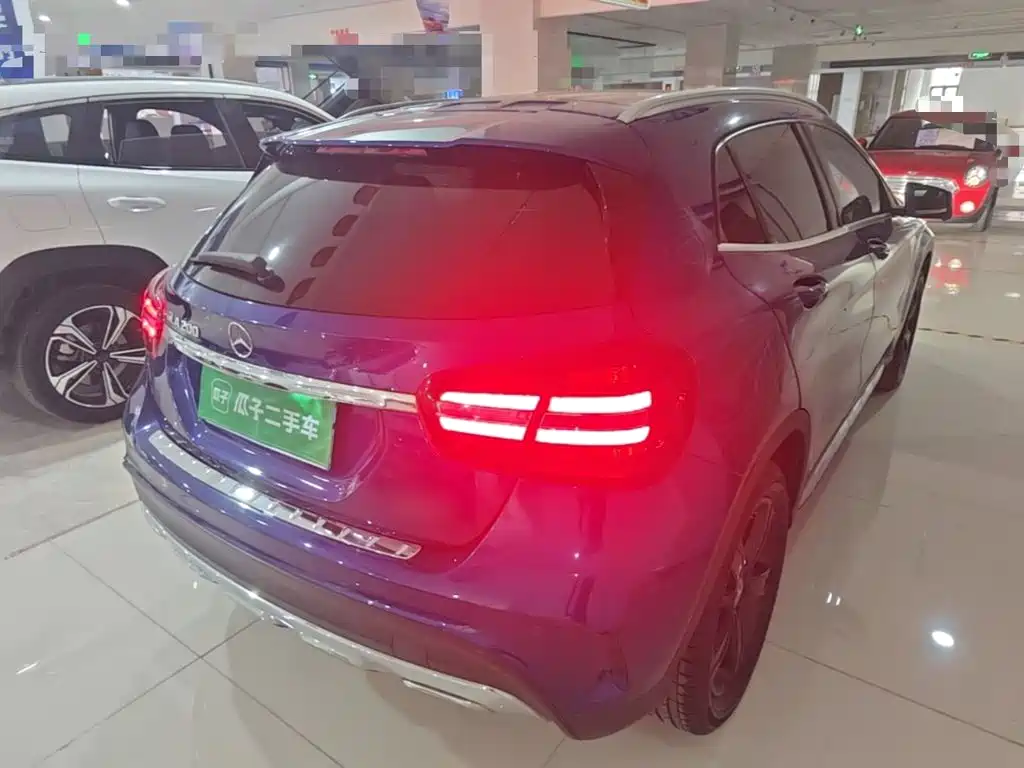 Mercedes-Benz GLA — фото 7