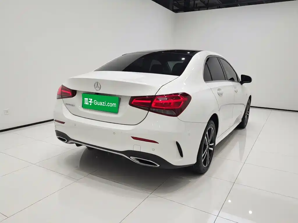 Mercedes-Benz A-Class — фото 6