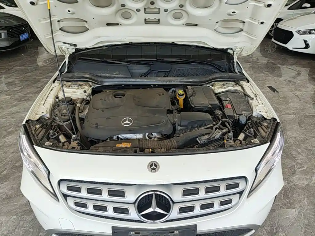Mercedes-Benz GLA — фото 20