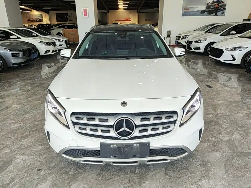 Mercedes-Benz GLA — фото 3