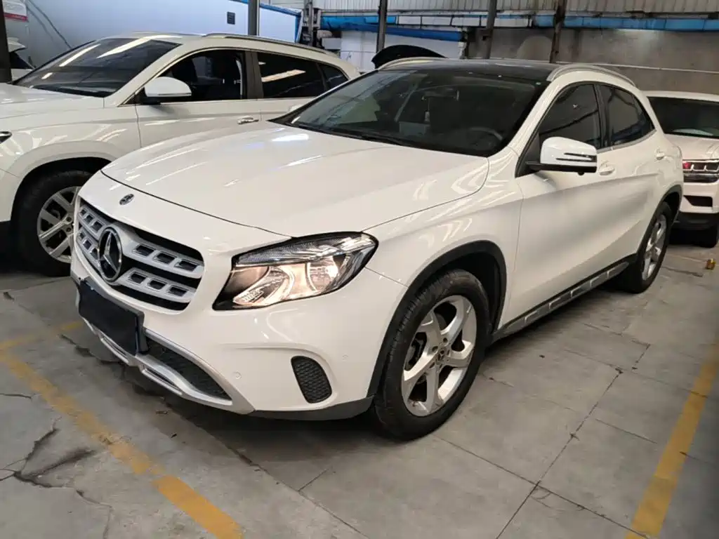 Mercedes-Benz GLA — фото 2