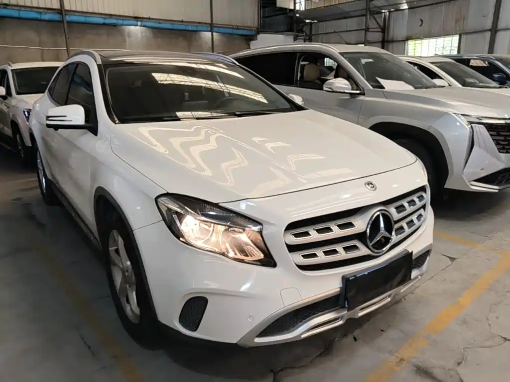Mercedes-Benz GLA — фото 4