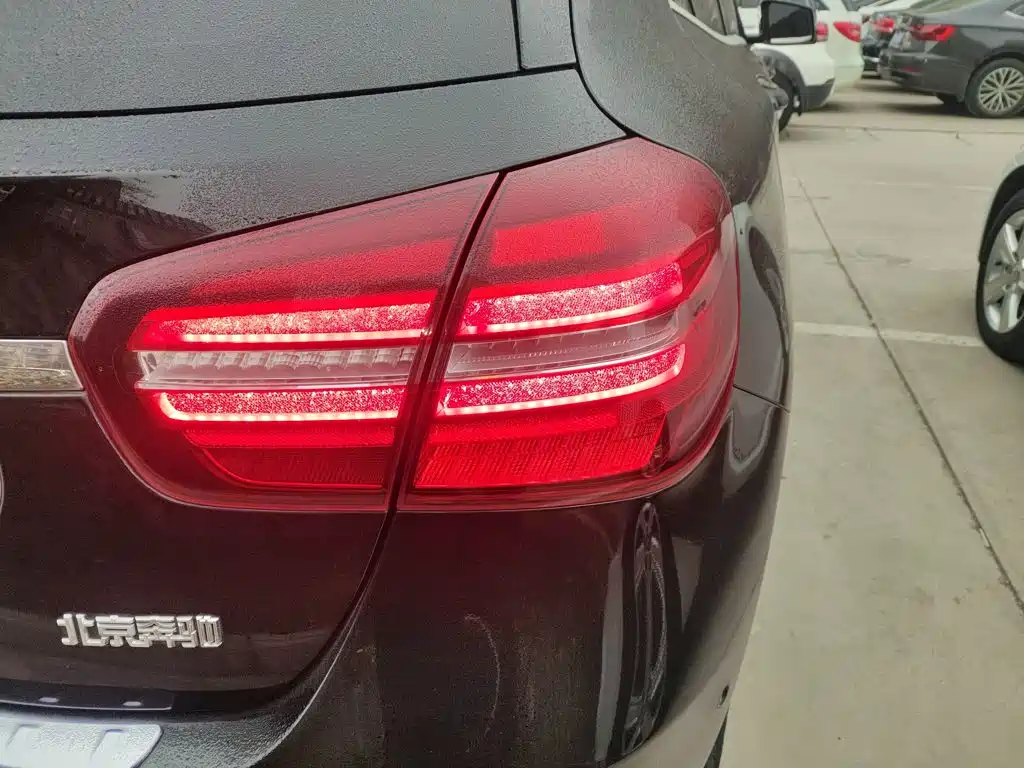 Mercedes-Benz GLA — фото 19