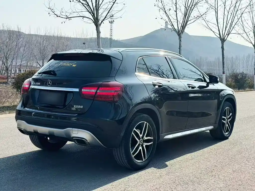 Mercedes-Benz GLA — фото 24