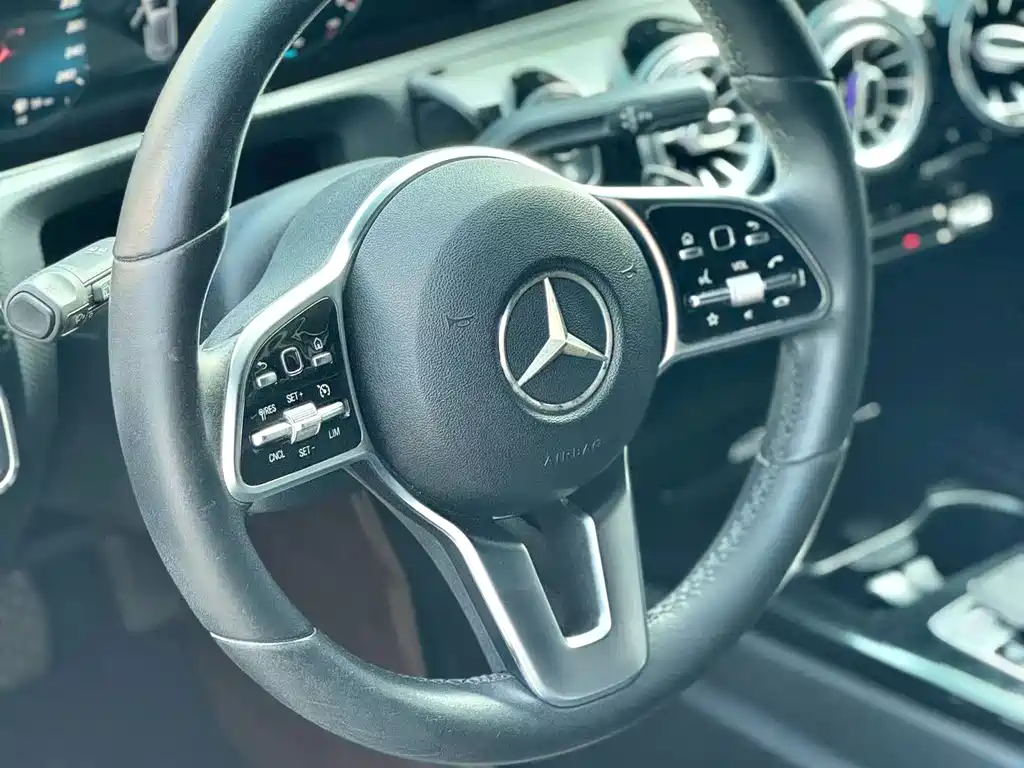 Mercedes-Benz A-Class (Import) — фото 4