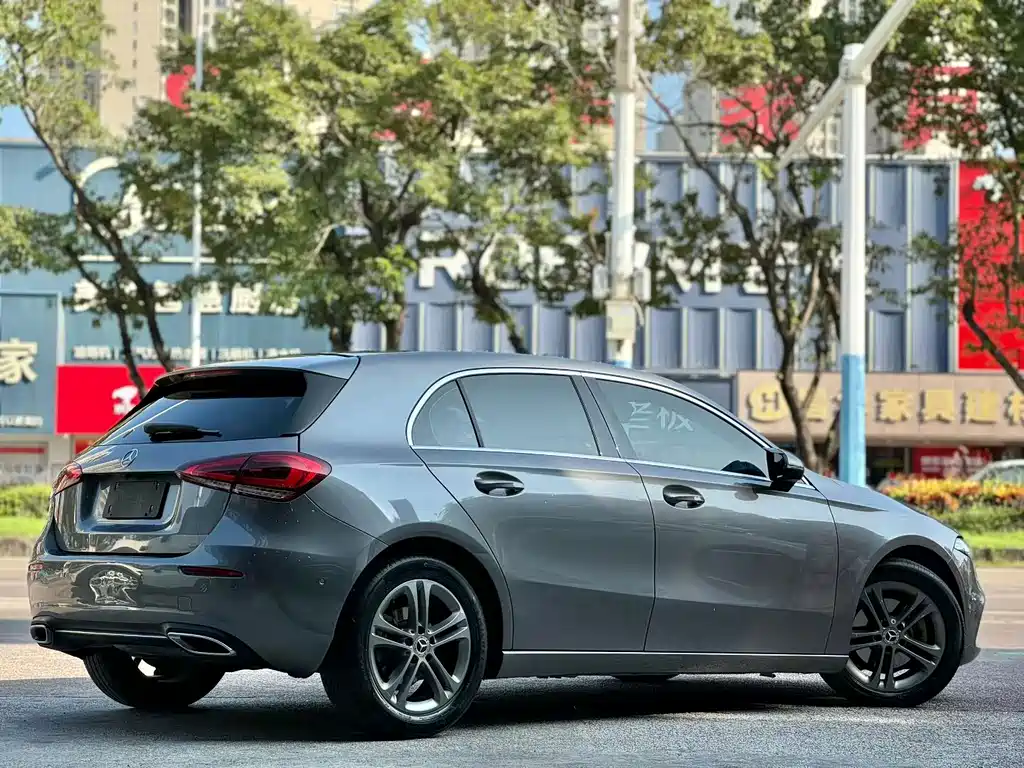 Mercedes-Benz A-Class (Import) — фото 9