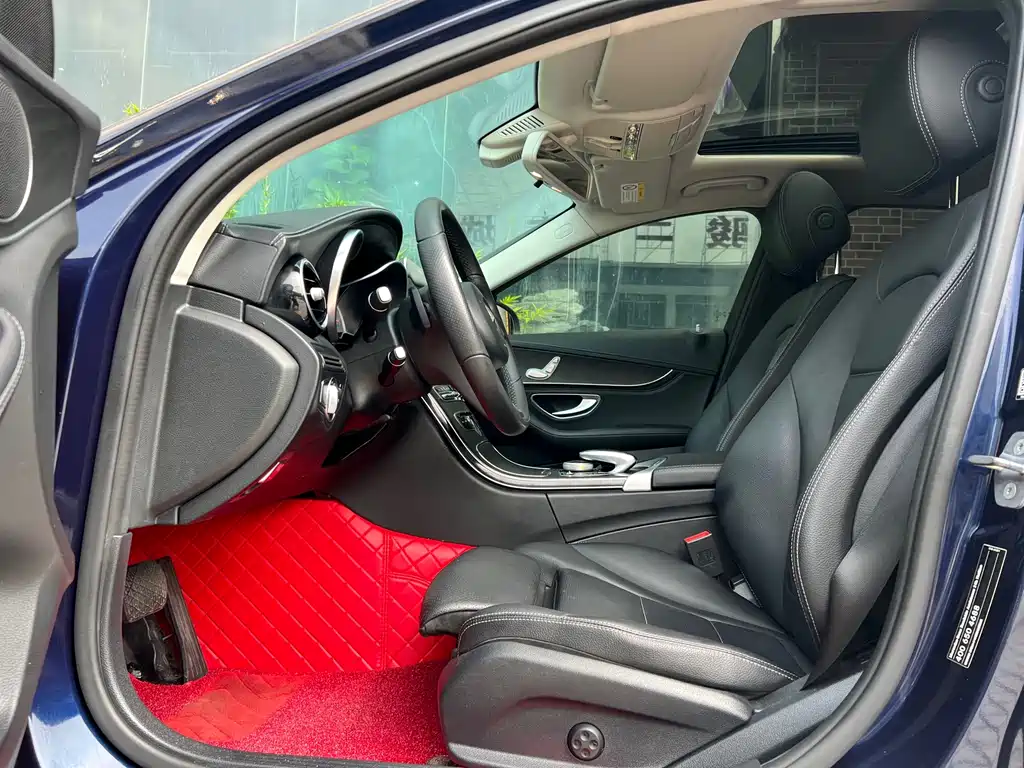 Mercedes-Benz C-Class — фото 14