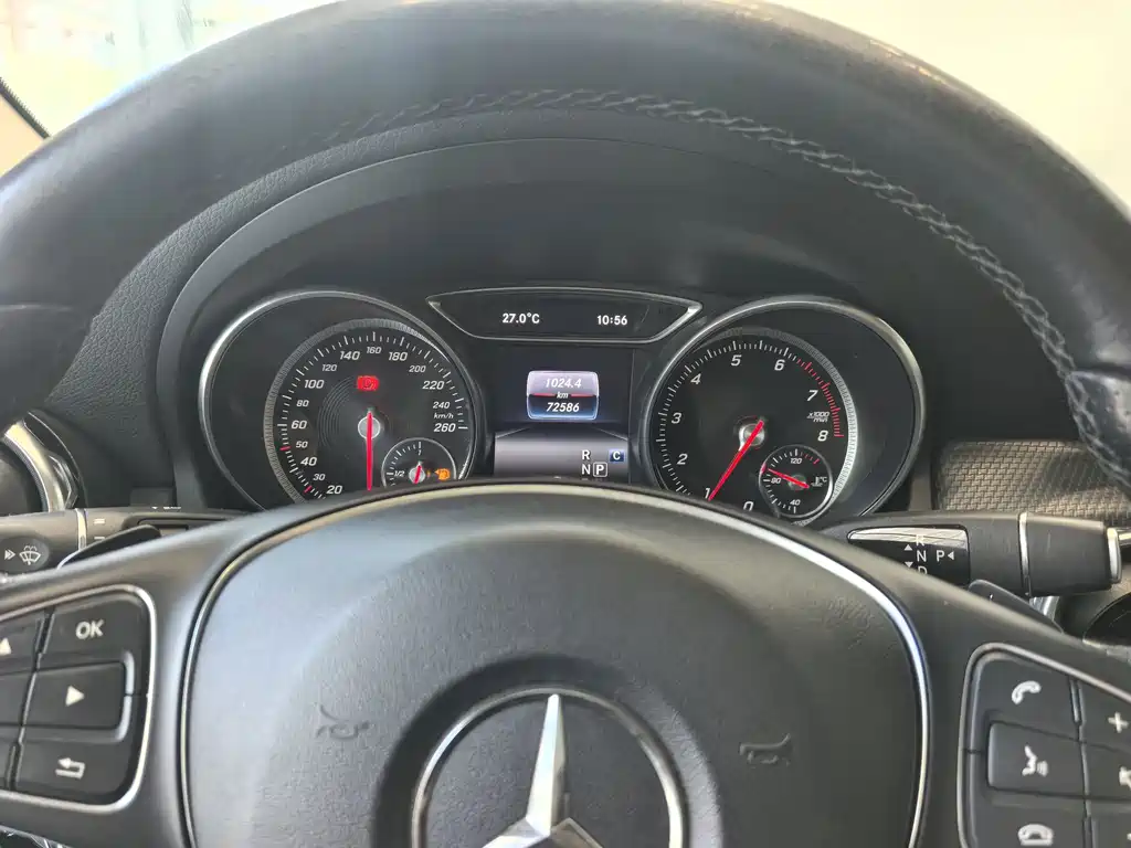 Mercedes-Benz GLA — фото 6