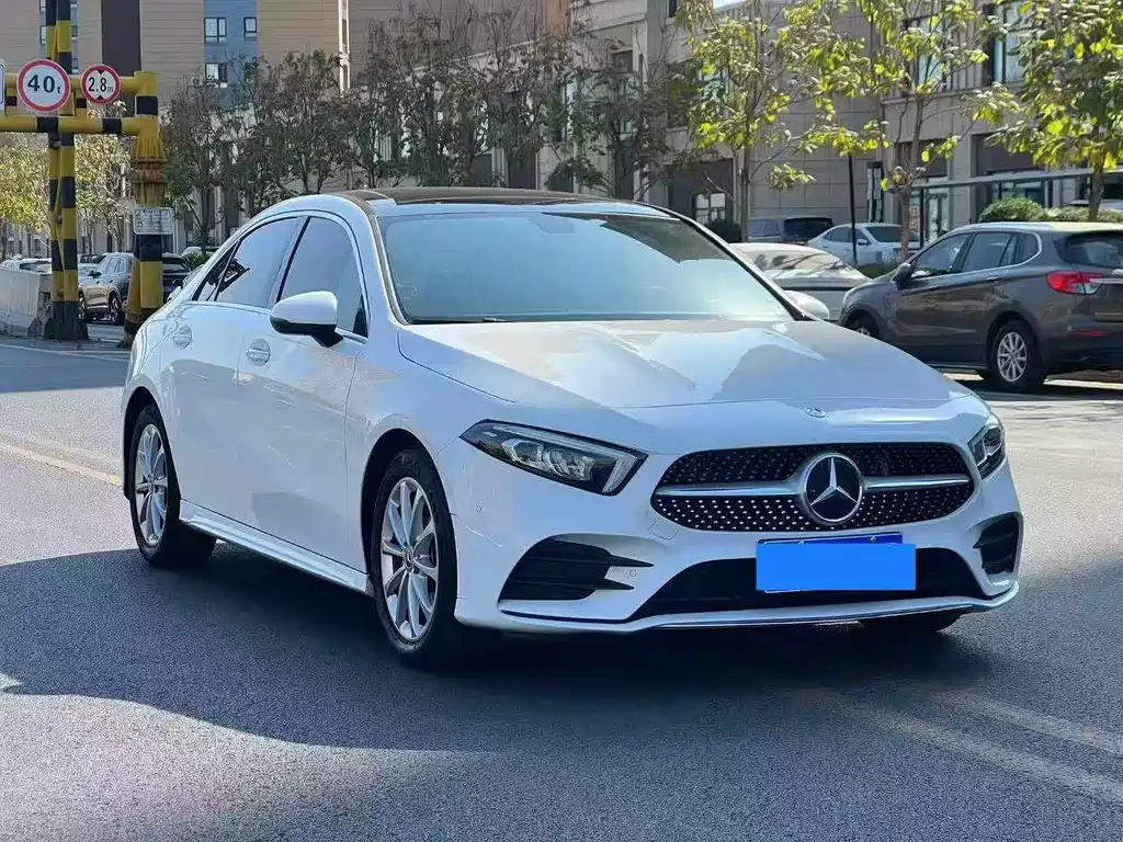 Mercedes-Benz A-Class — фото 3