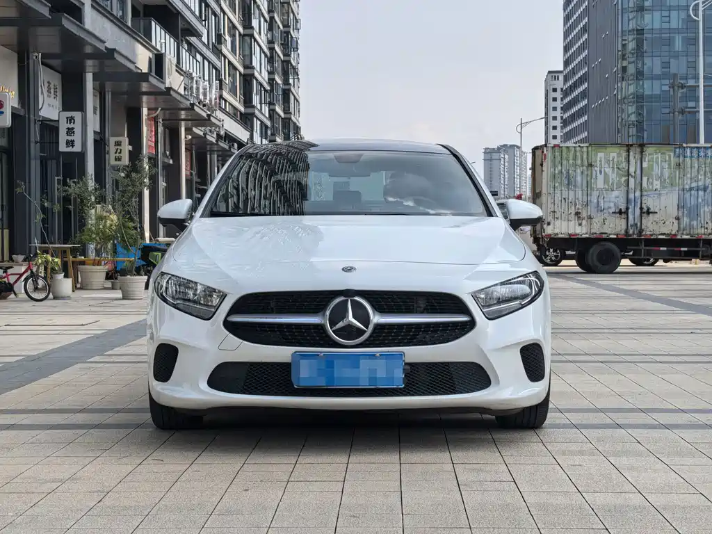 Mercedes-Benz A-Class — фото 2