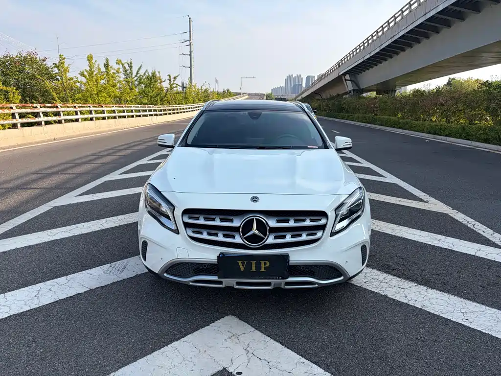 Mercedes-Benz GLA — фото 2