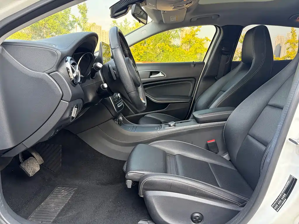 Mercedes-Benz GLA — фото 4