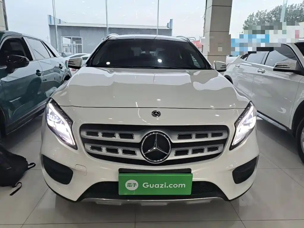 Mercedes-Benz GLA — фото 3