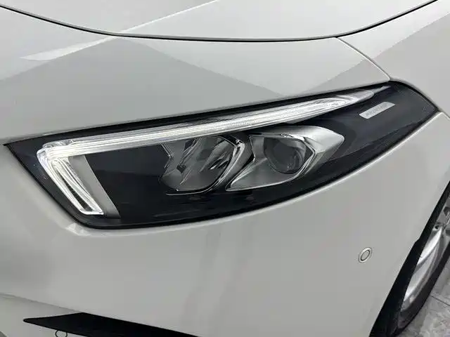 Mercedes-Benz A-Class — фото 11