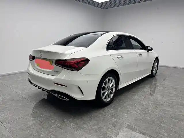 Mercedes-Benz A-Class — фото 4