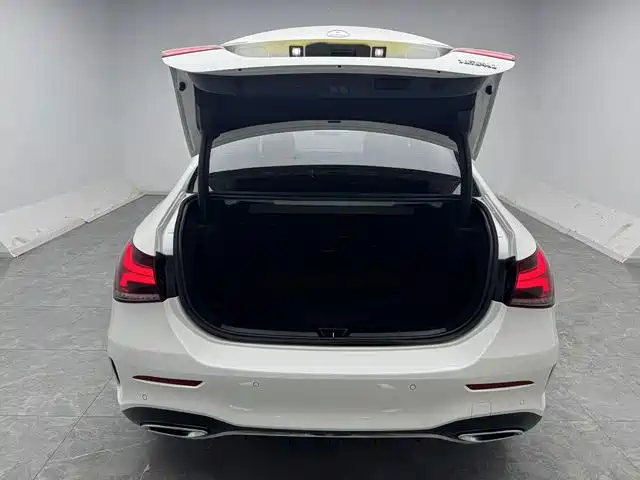 Mercedes-Benz A-Class — фото 10
