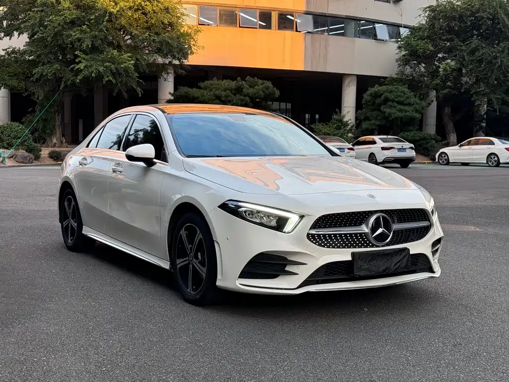Mercedes-Benz A-Class — фото 3