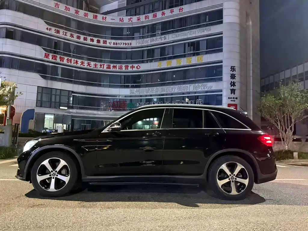 Mercedes-Benz GLC — фото 3