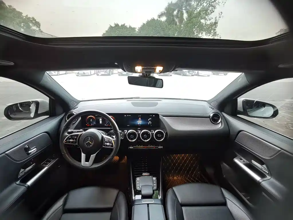 Mercedes-Benz GLA — фото 7