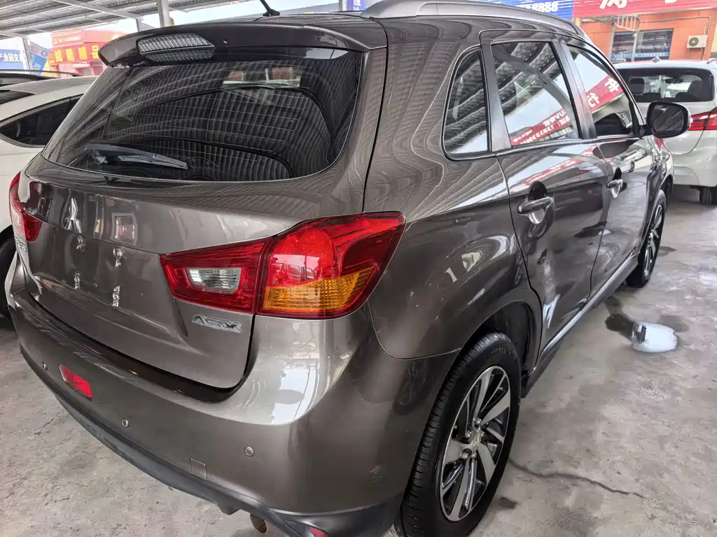 Mitsubishi ASX — фото 8
