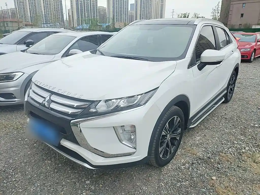 Mitsubishi Eclipse Cross — фото 2