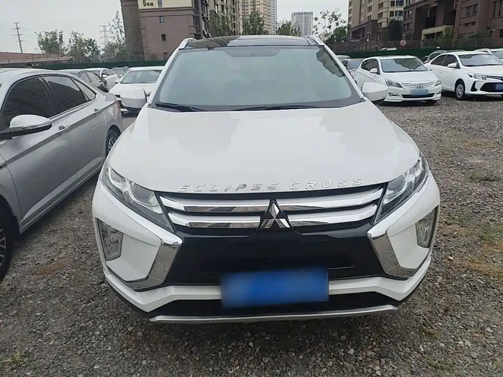Mitsubishi Eclipse Cross — фото 3