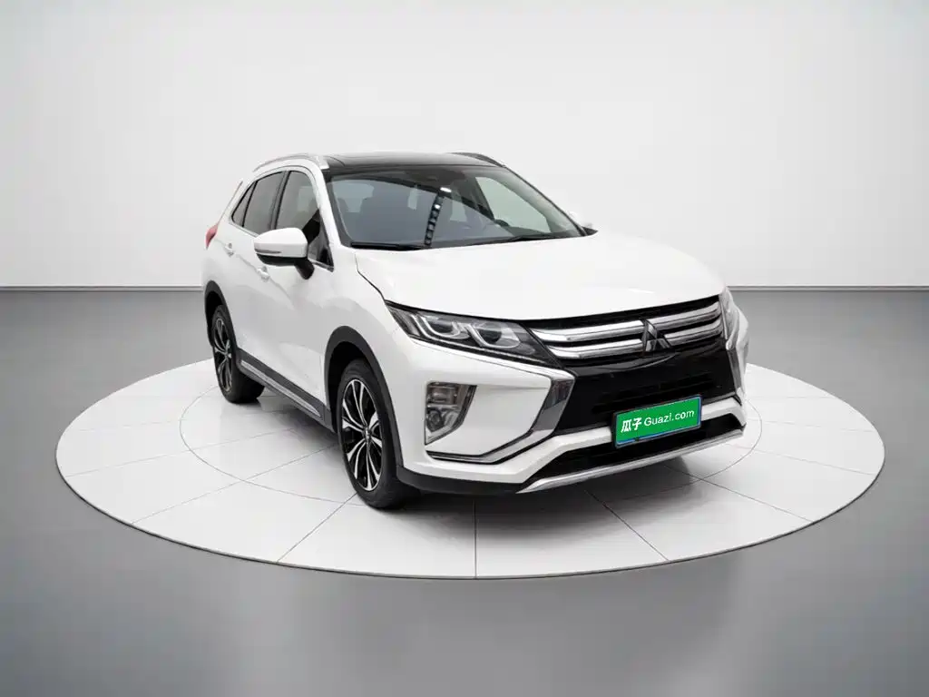 Mitsubishi Eclipse Cross — фото 3