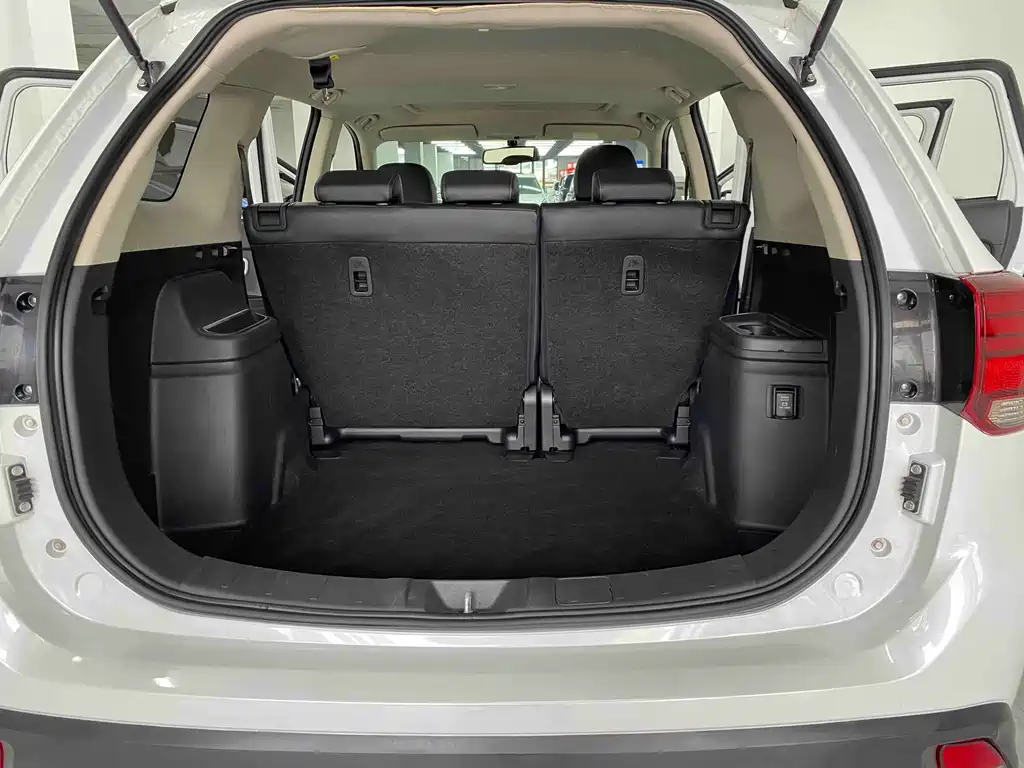 Mitsubishi Outlander — фото 10