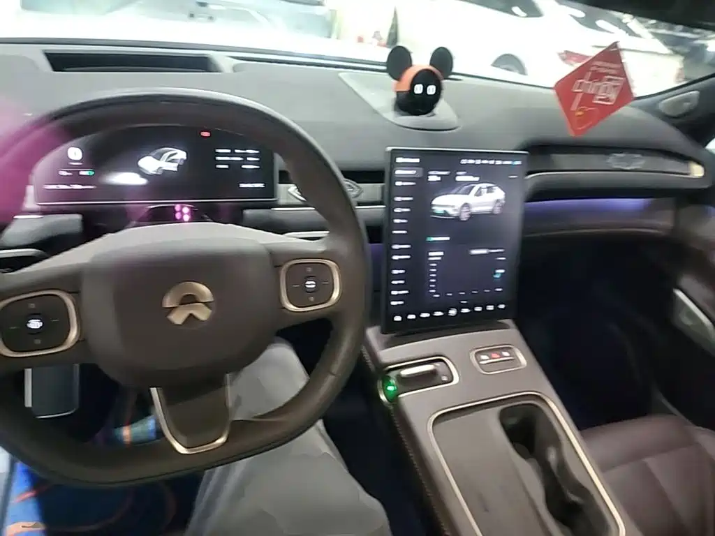 NIO EC7 — фото 10