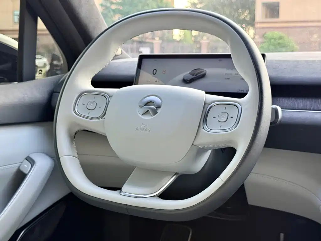 NIO EC7 — фото 14