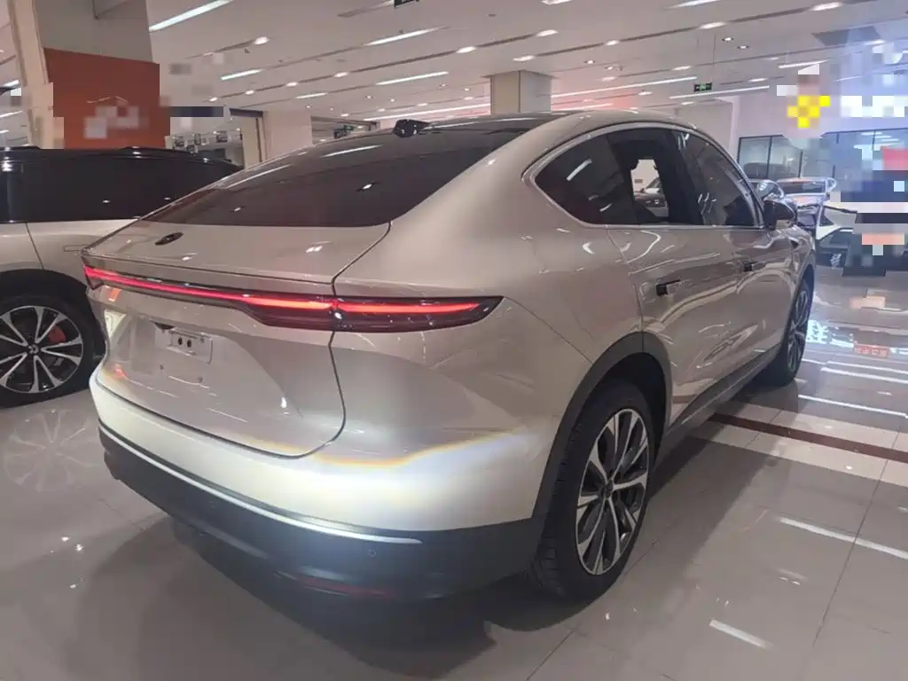 NIO EC7 — фото 7