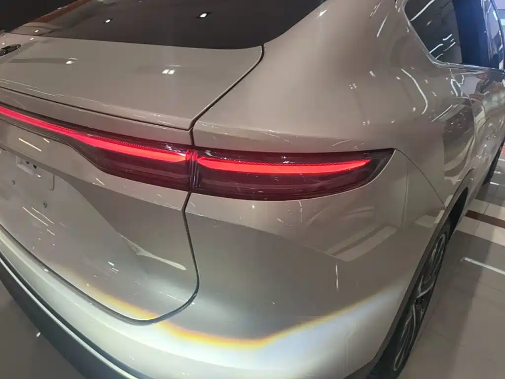 NIO EC7 — фото 8