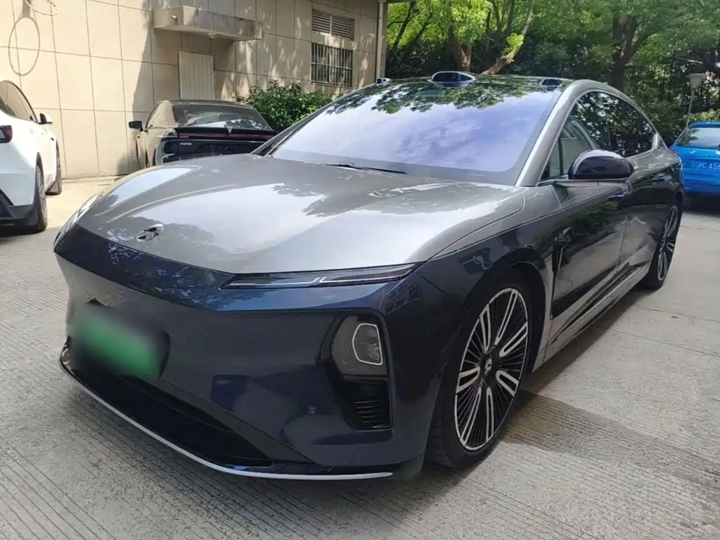 NIO ET9