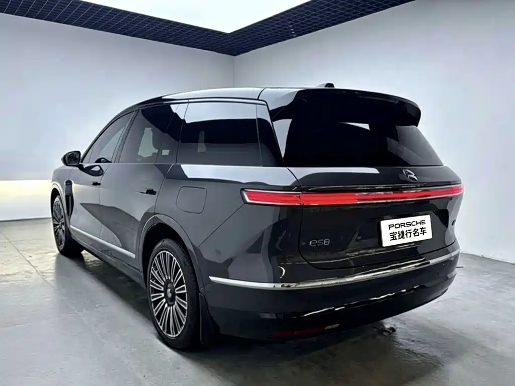 NIO ES8 — фото 3