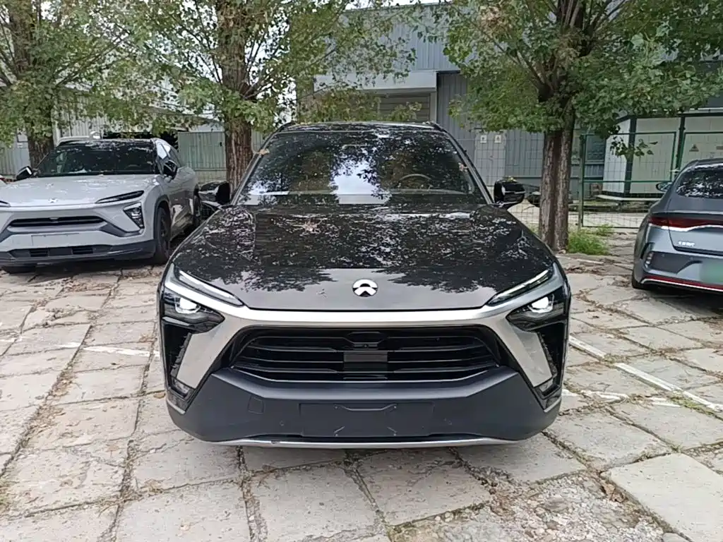 NIO ES8 — фото 3