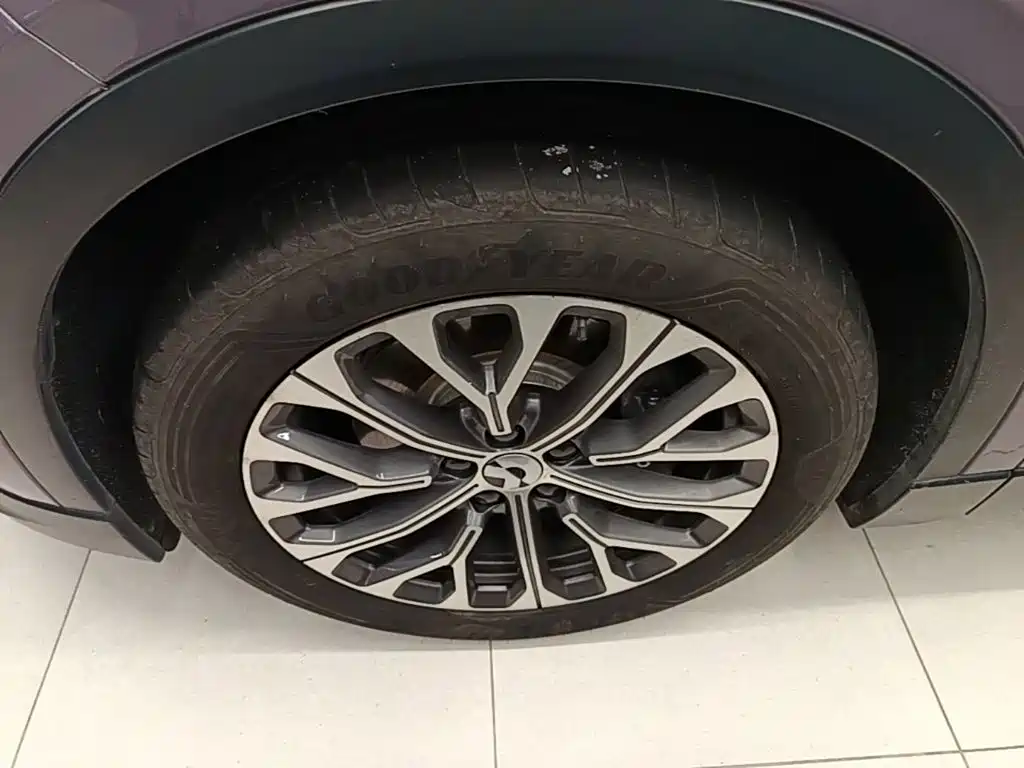 NIO EC6 — фото 23