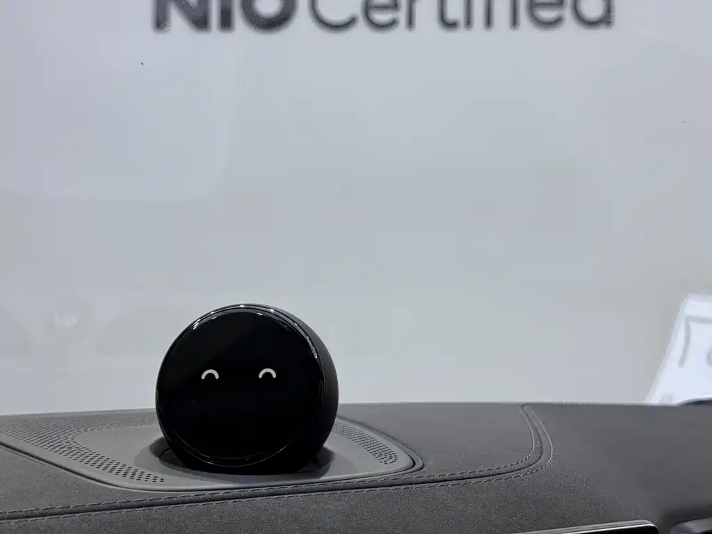 NIO EC6 — фото 13