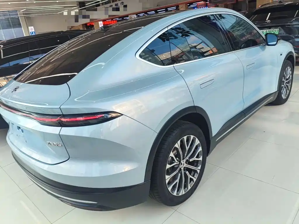 NIO EC6 — фото 7
