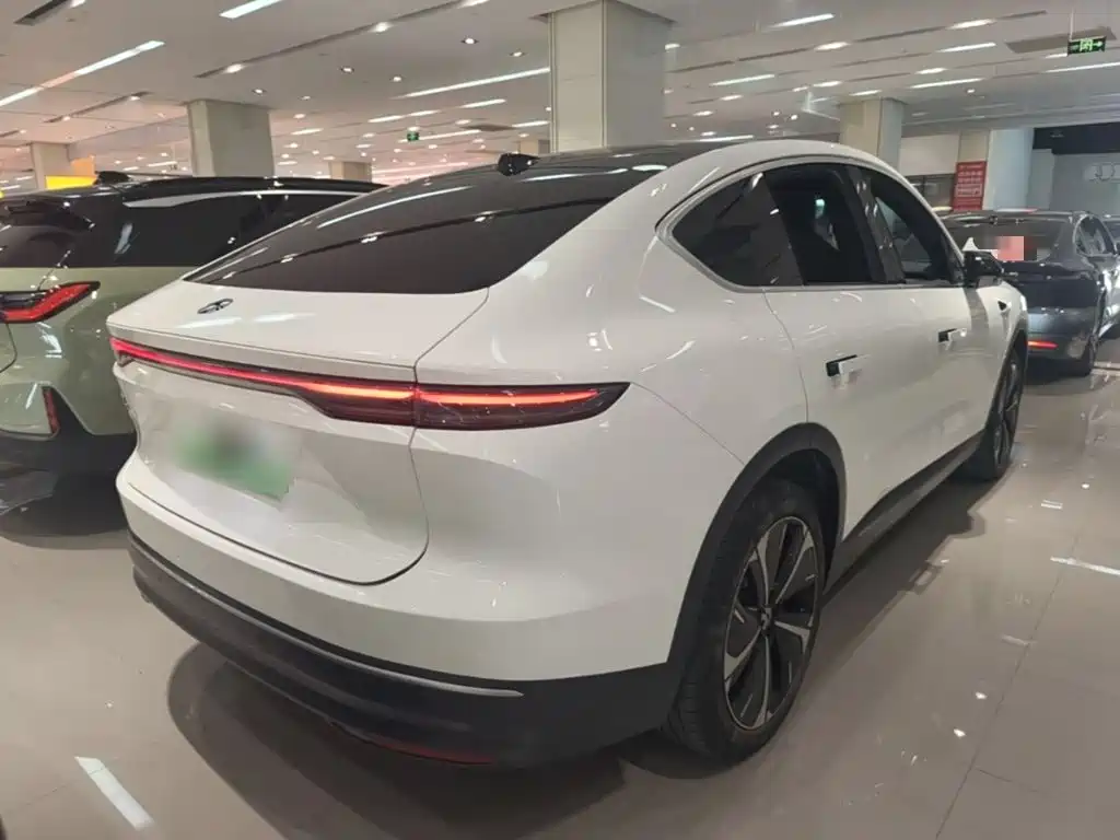 NIO EC7 — фото 7