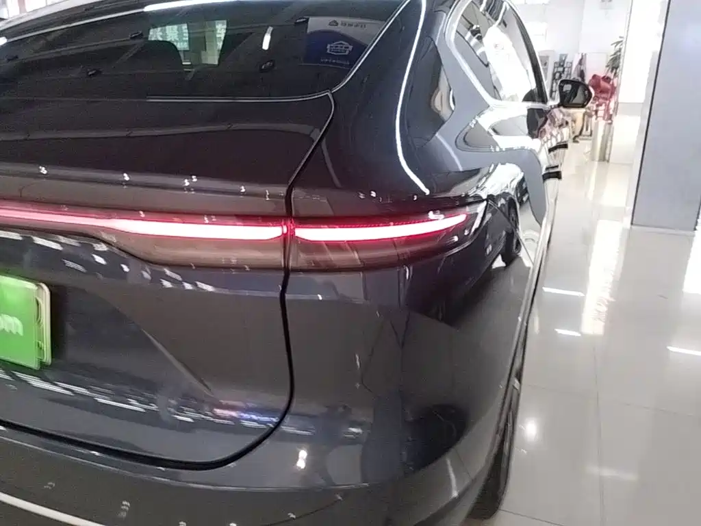 NIO EC7 — фото 8