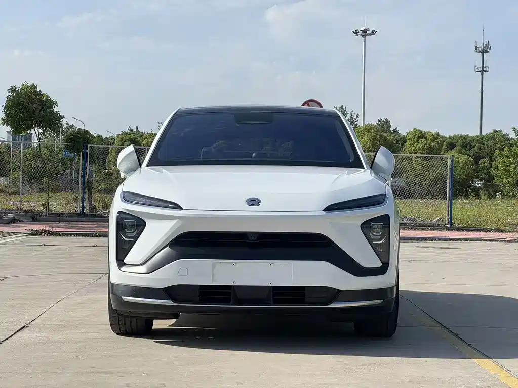 NIO EC6 — фото 3